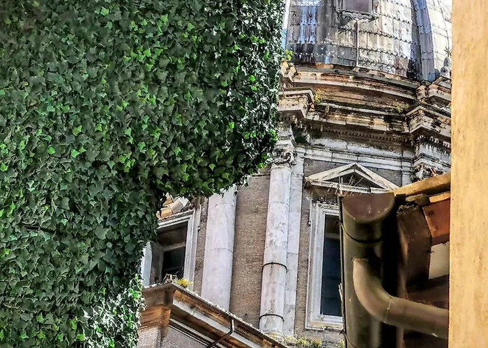 Domus Teatro Di Pompeo 4*