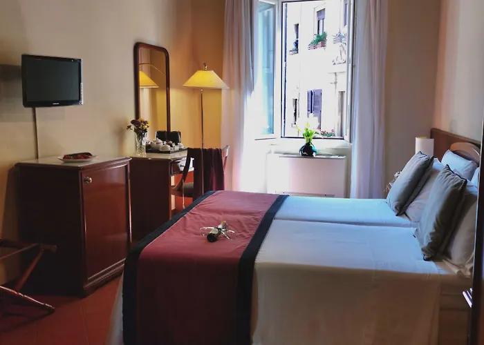 Domus Teatro Di Pompeo 4* Roma
