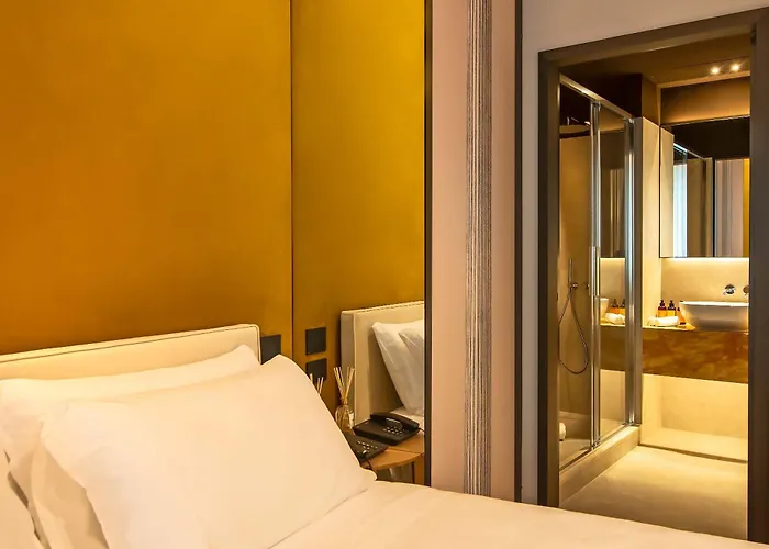 Hotel Domus Teatro Di Pompeo Roma