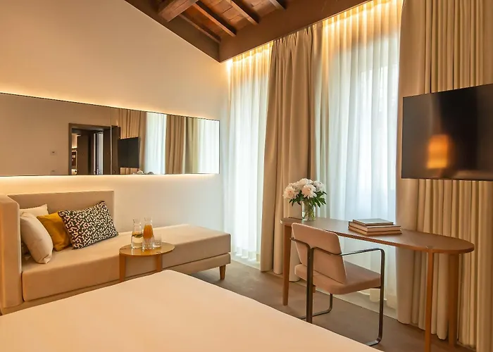 Hotel Domus Teatro Di Pompeo Roma