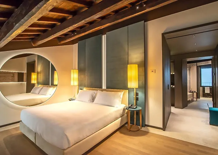 Hotel Domus Teatro Di Pompeo Roma